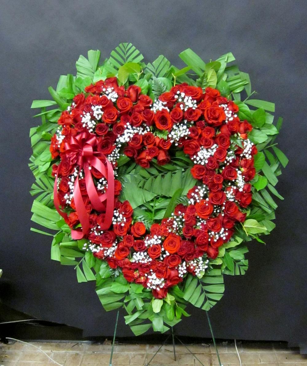 Open Heart/ Red Roses Staten Island (NY) Sympathy Flowers Moravian Florist