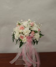 Fresh Pk and White / Roses and Carnations