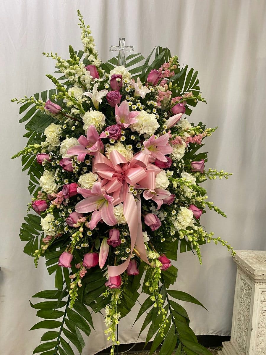 Loving Memories Spray Staten Island (NY) SameDay Sympathy Flowers