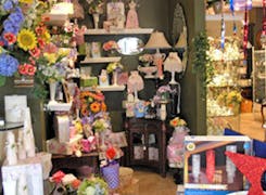 Take a step inside our bright, welcoming Staten Island showroom